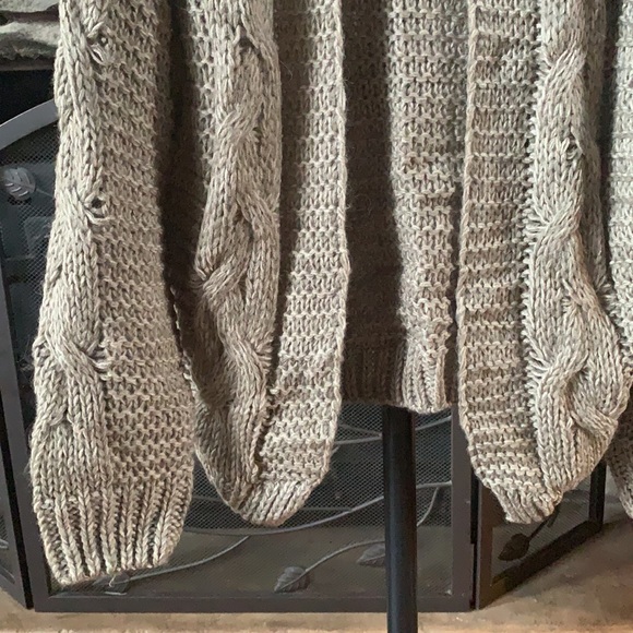 Chunky Knit Cardigan Sweater - Picture 3 of 4